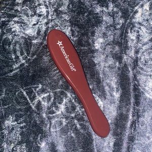 American Girl doll hair brush